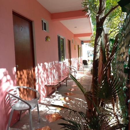 Casona Del Negro Aguilar Hotel Valladolid  Bagian luar foto