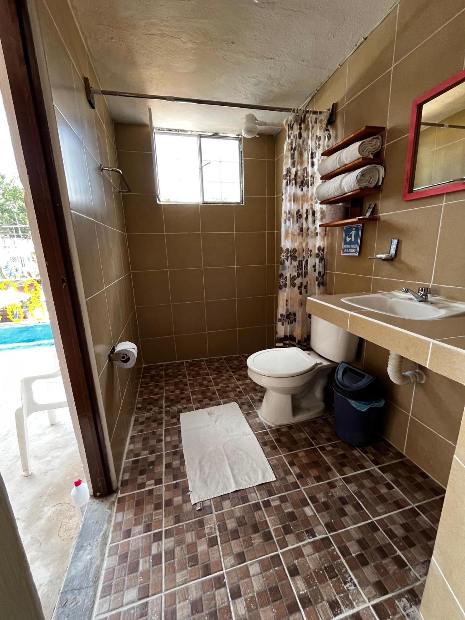 Casona Del Negro Aguilar Hotel Valladolid  Bagian luar foto