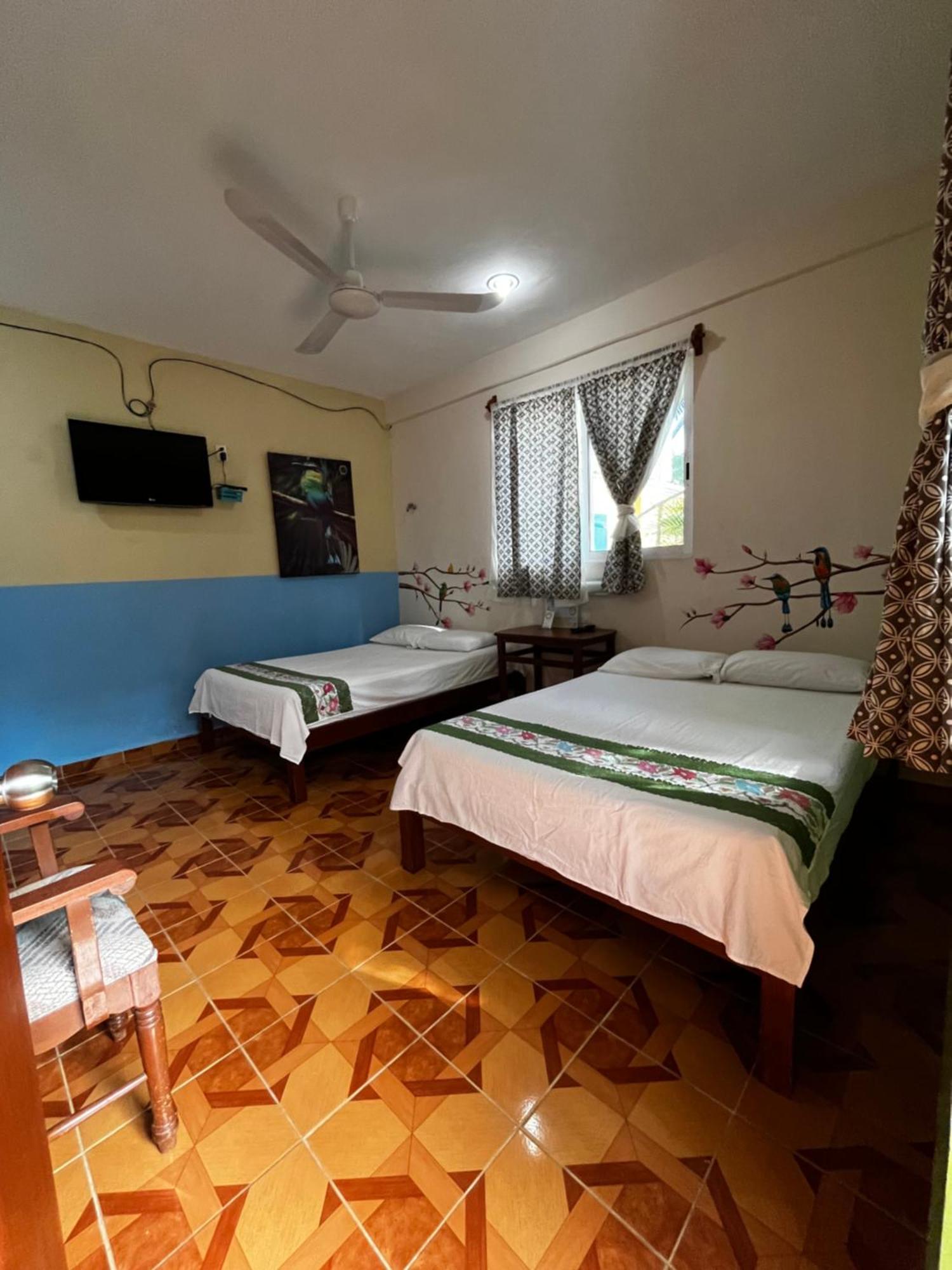 Casona Del Negro Aguilar Hotel Valladolid  Bagian luar foto